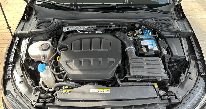 Volkswagen Golf cena 174000 przebieg: 72500, rok produkcji 2021 z Bogatynia małe 529